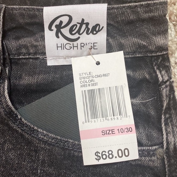 NWT Kensie Charcoal Distressed Jeans - Picture 3 of 7
